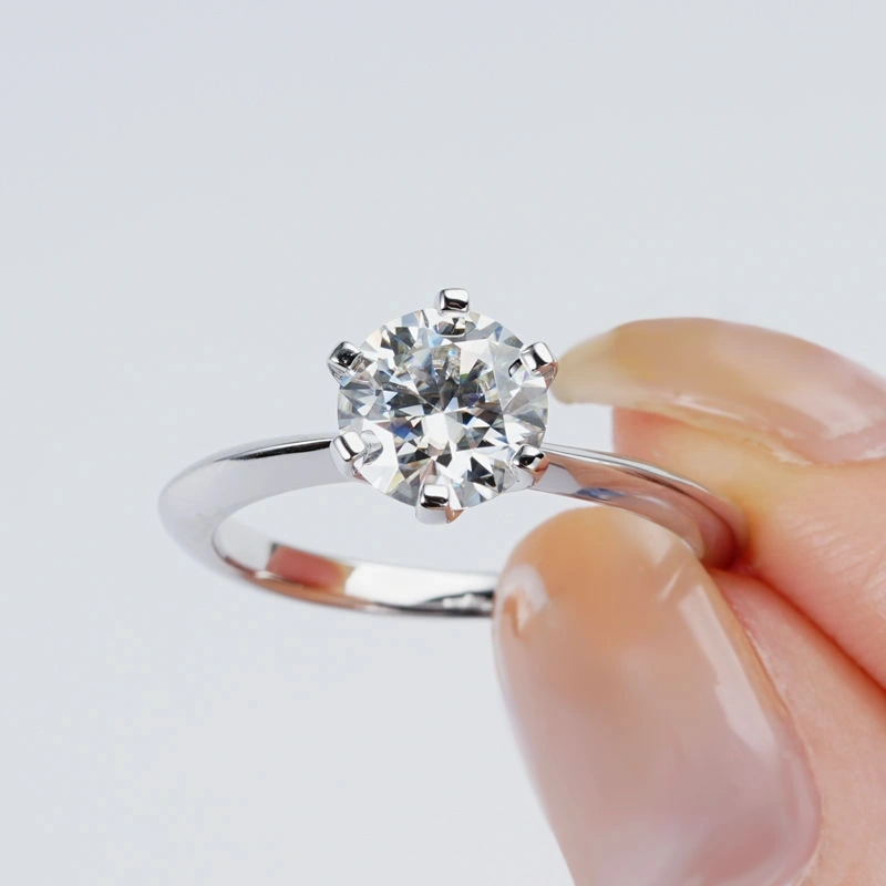     ZOE Moissanite Ring 1ct