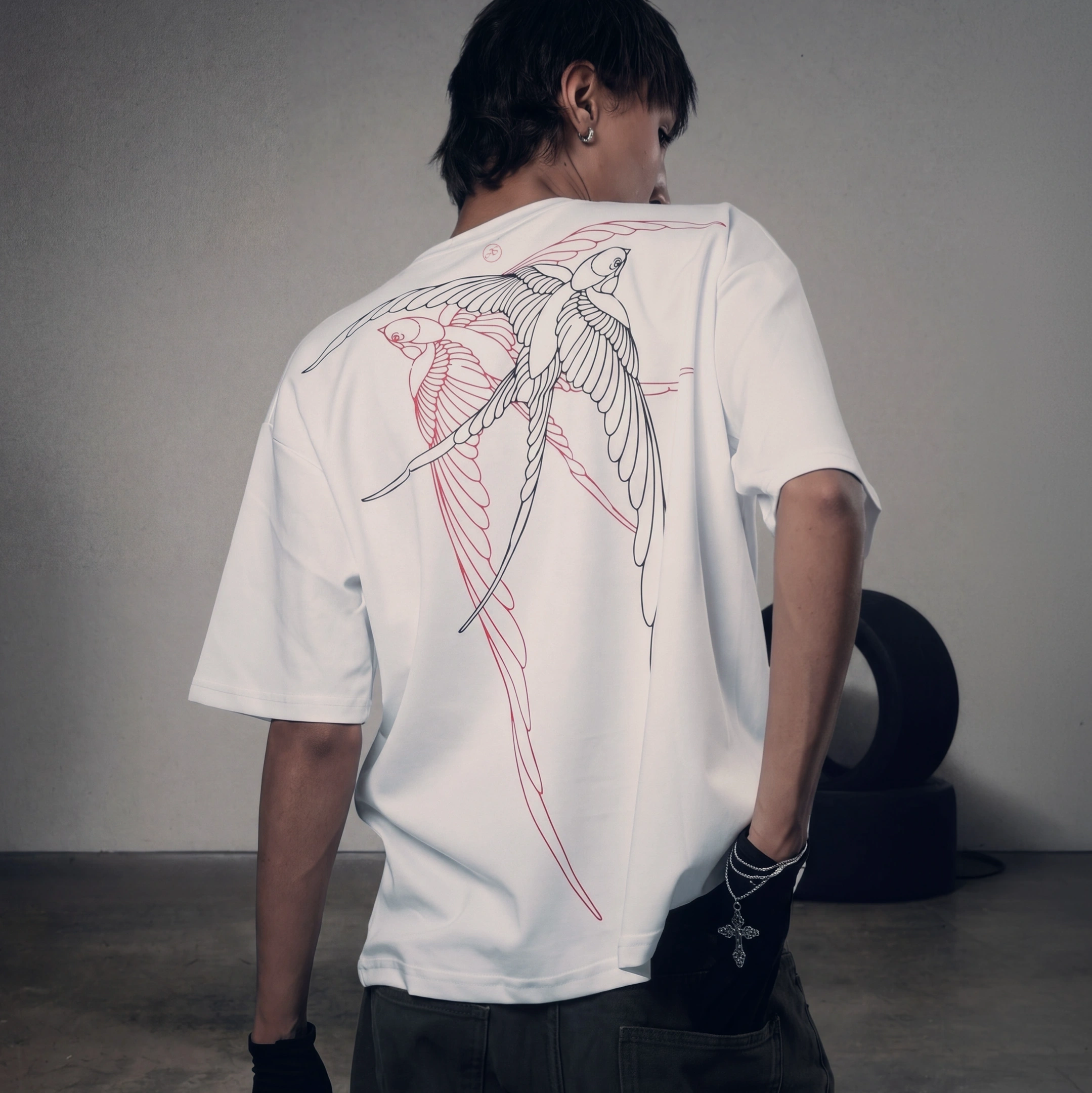 TAILORED BIRD