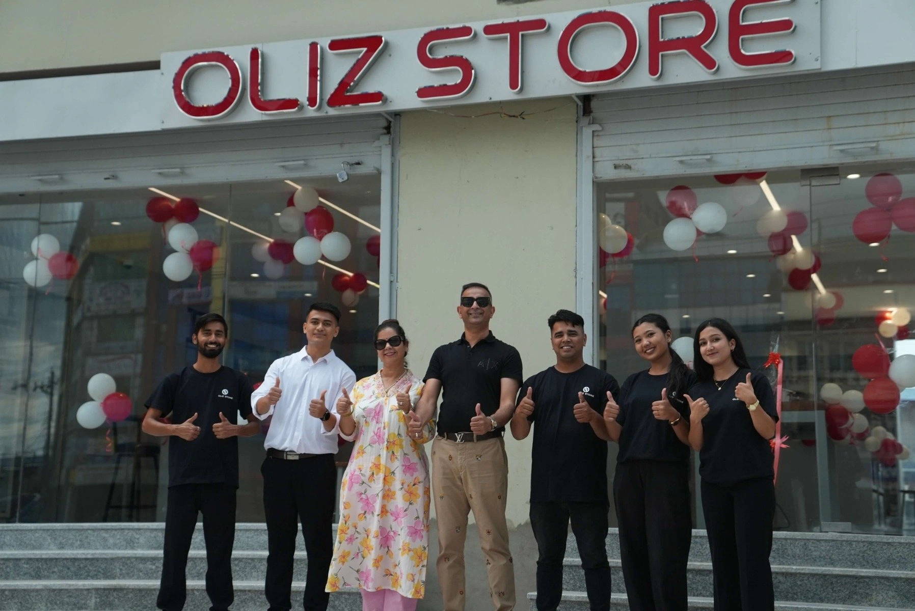 Oliz Store storefront