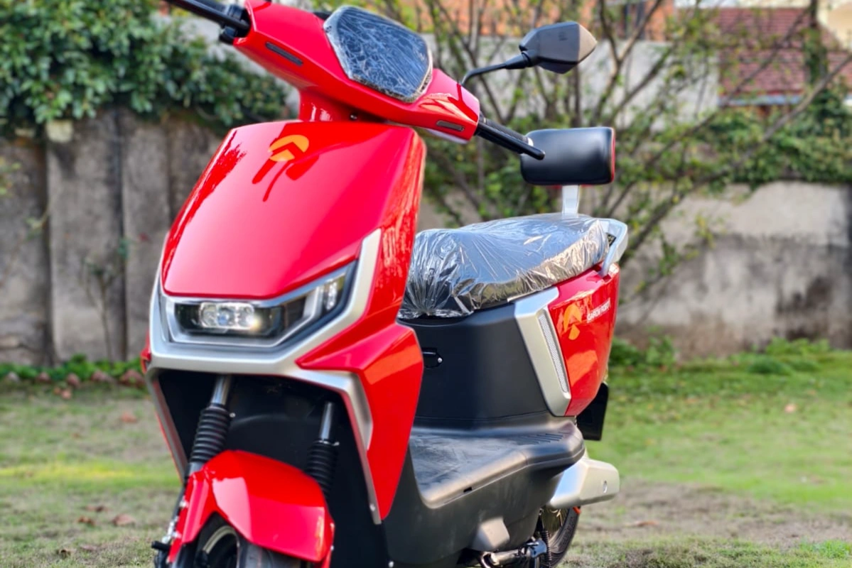 S-WAY ROBOT ELECTRIC SCOOTER