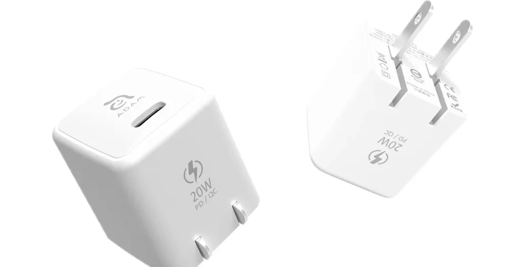 ADAM elements OMNIA Xe 20W USB-C Adapter
