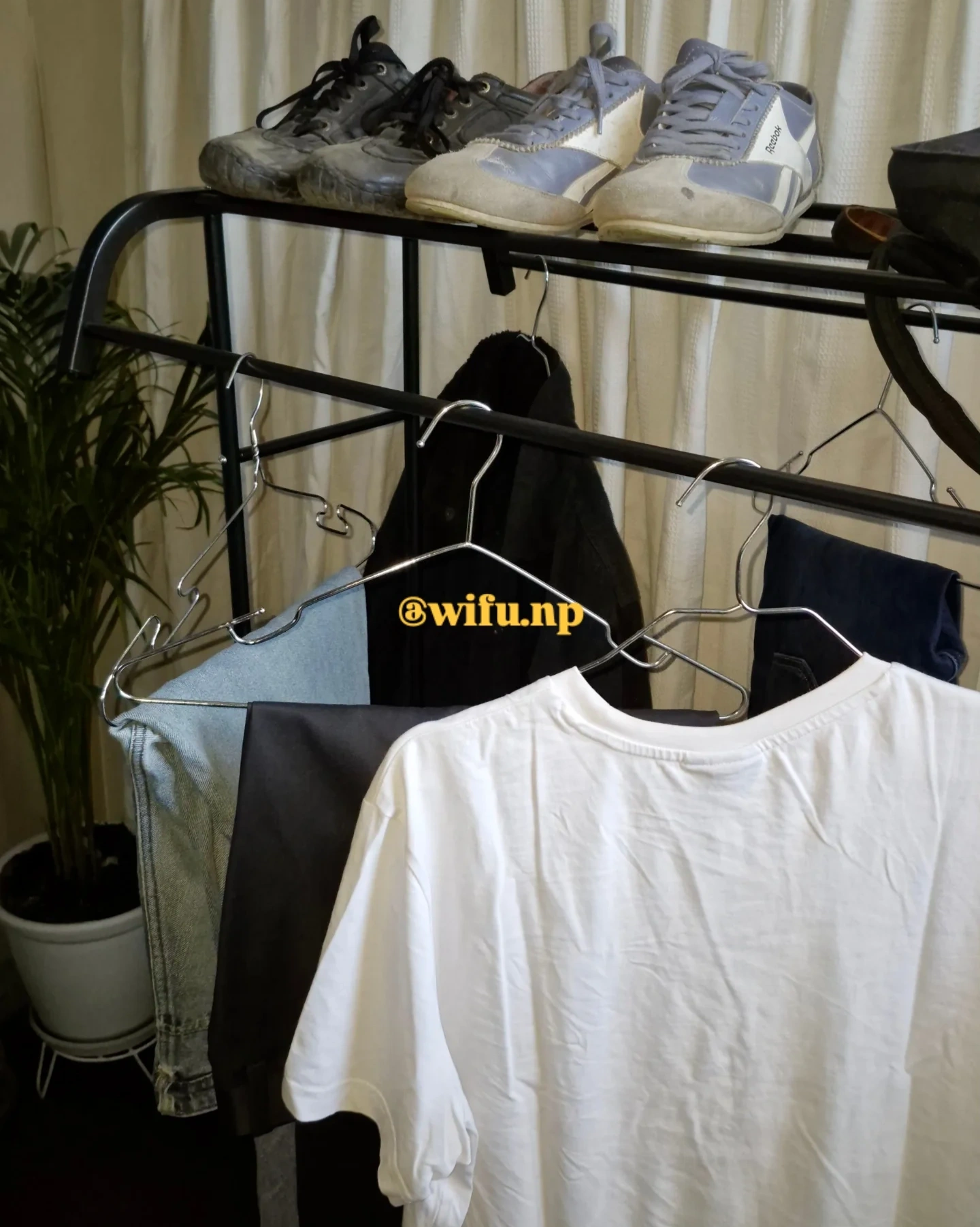 Double Rod Hanger with Upper Rack 2