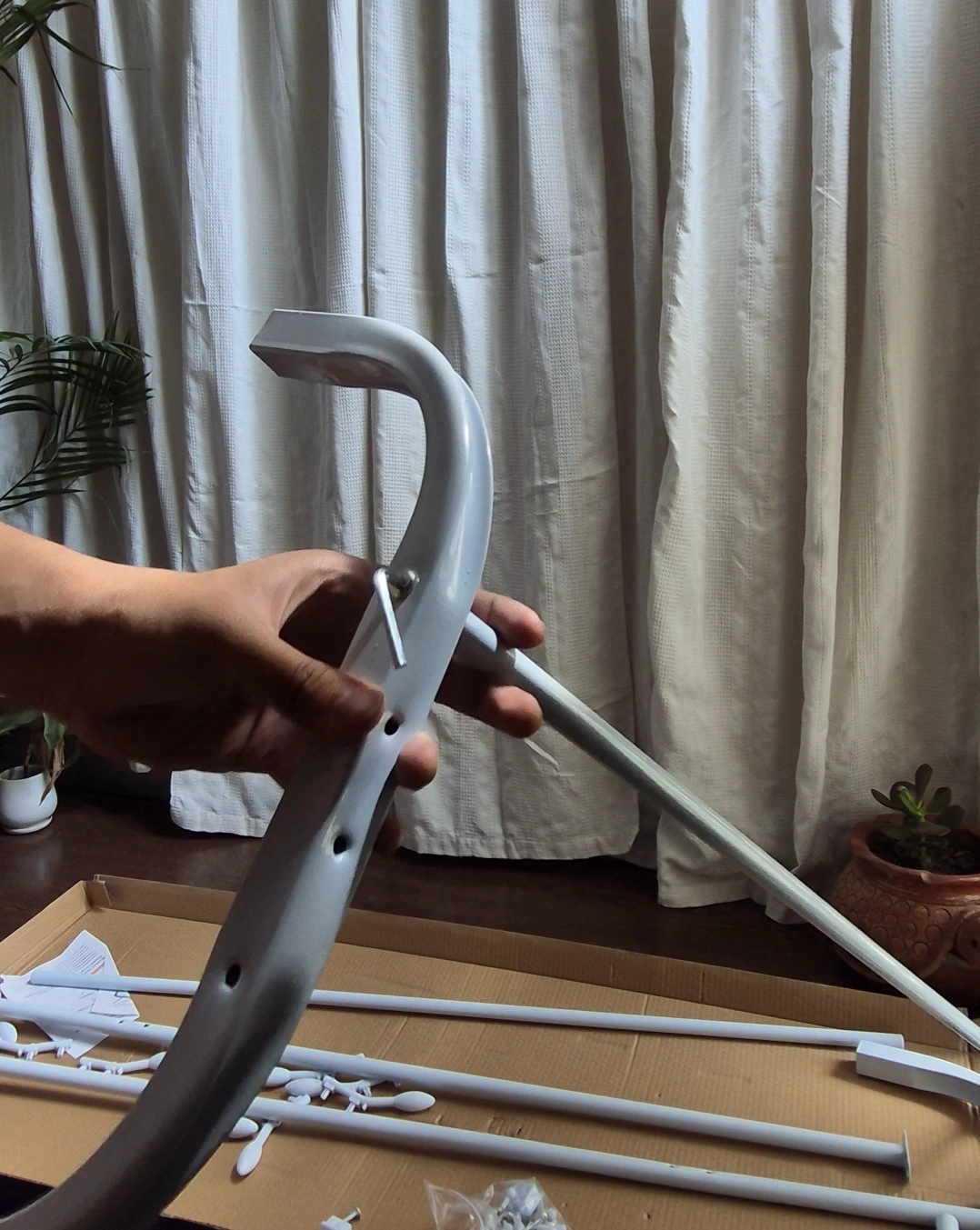 Single Rod Hanger 3