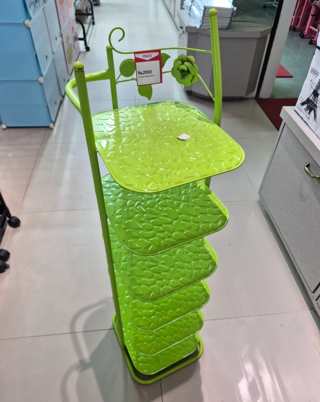 6 Layers Display Rack 1