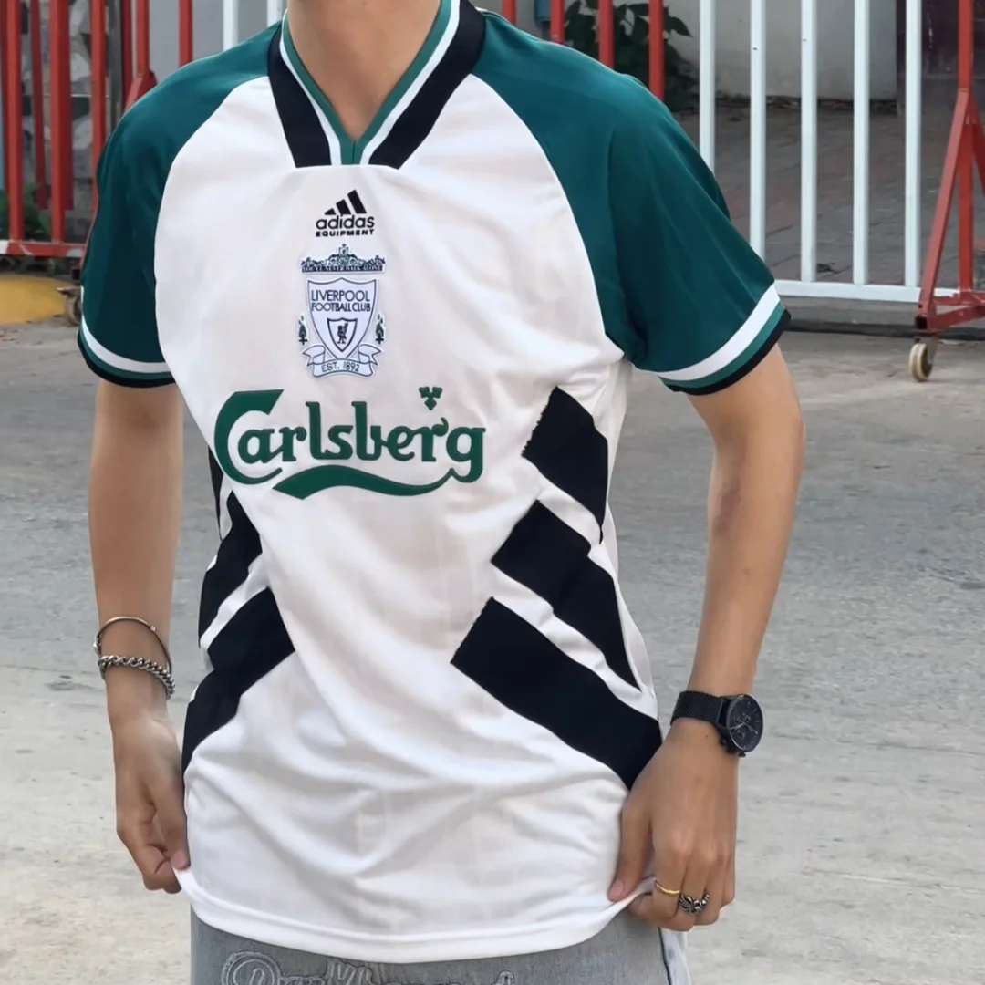 thumbnail image 2 of Vintage Adidas Liverpool Away Jersey – 1993/95 Season (White, Official Soccer Shirt) 2 of 4
