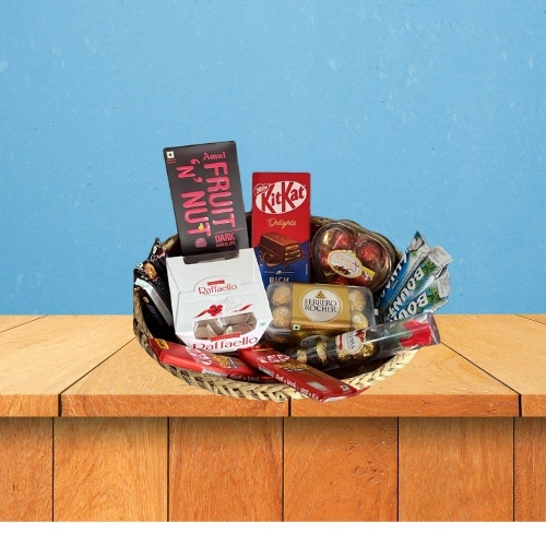 Luxury Assorted Chocolates Woven Basket Hamper 1