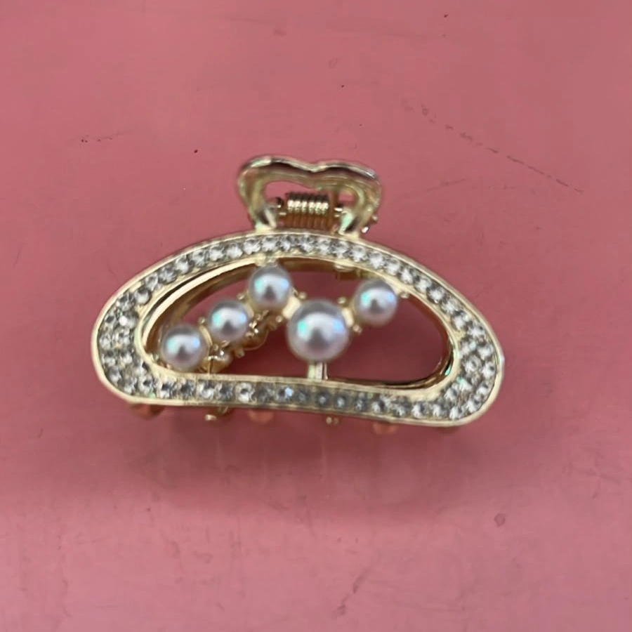 Luxury Faux Pearl & Crystal Embellished Gold-Tone Hair Claw Clip 1