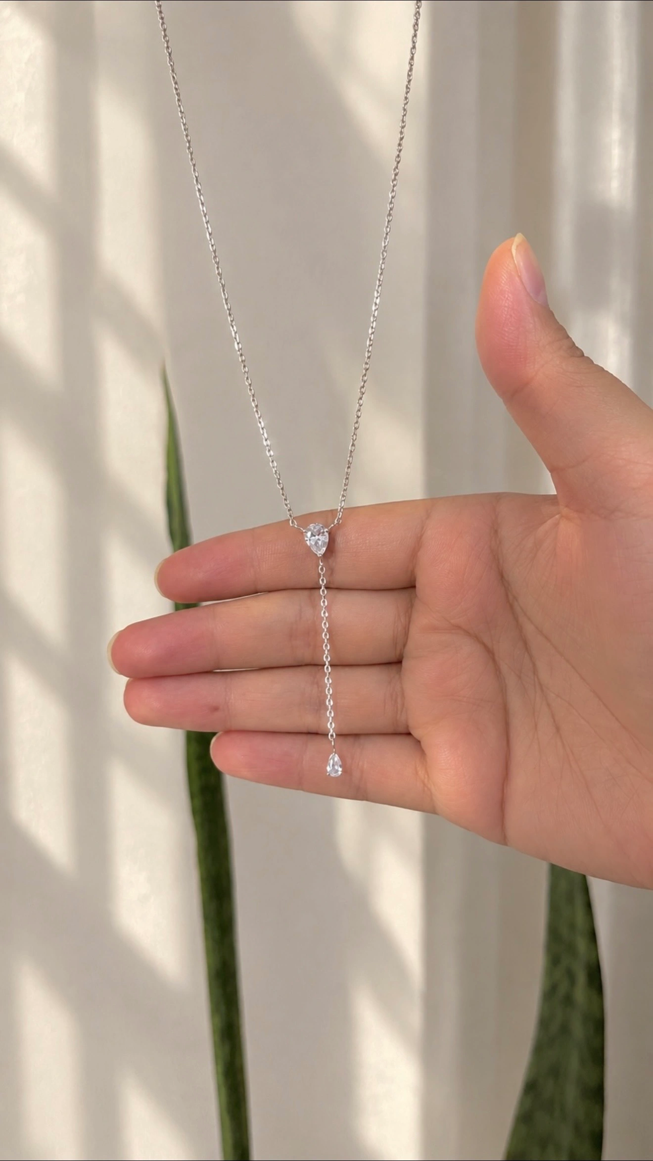 PURE SILVER ADELINE NECKLACE 2