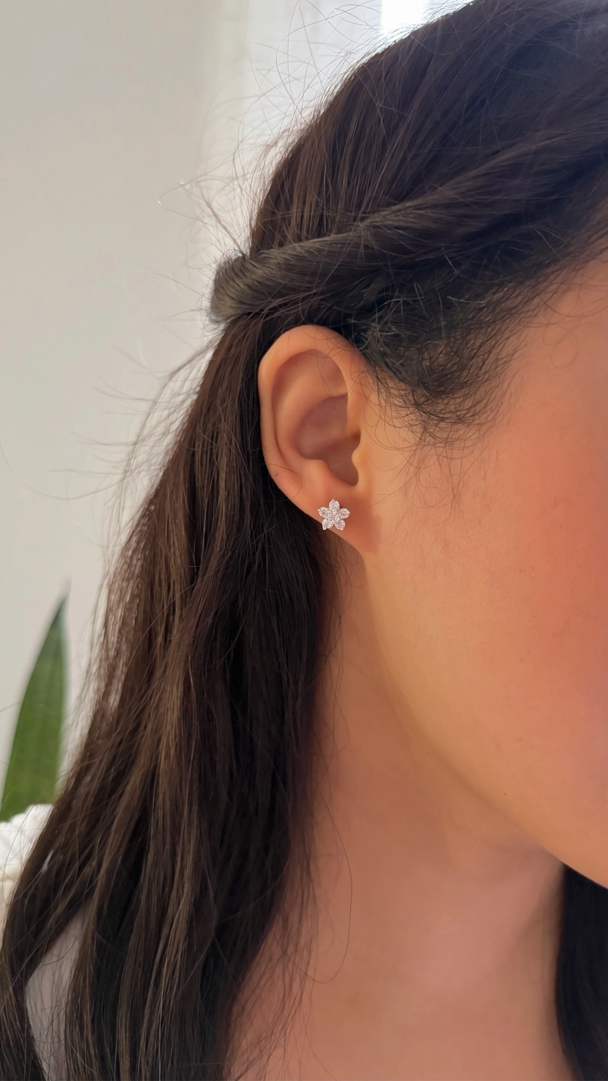 PURE SILVER AVA EAR STUDS 1