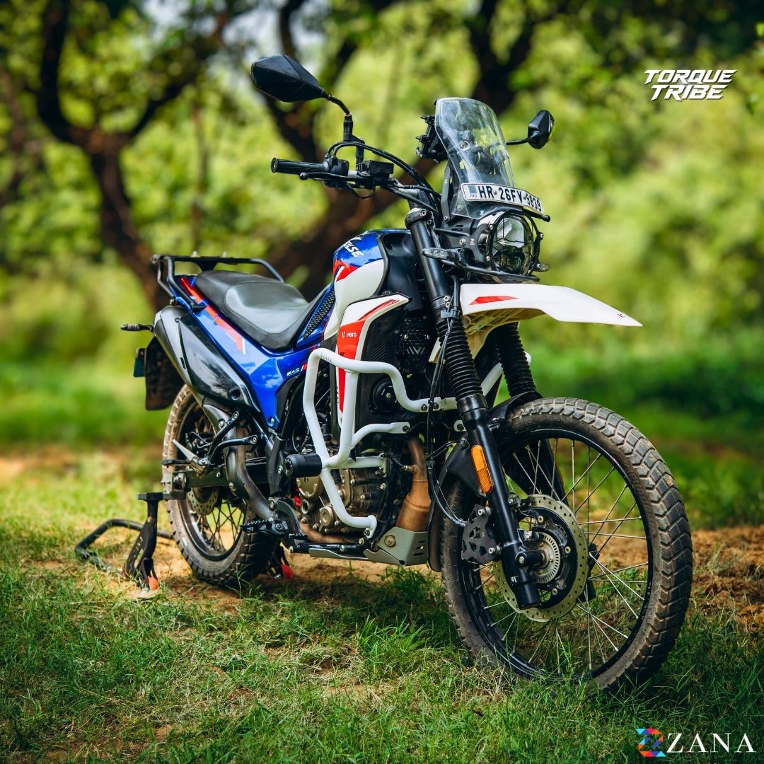 Crash Guard with Slider Glossy White for Xpulse 210 | Zana 10