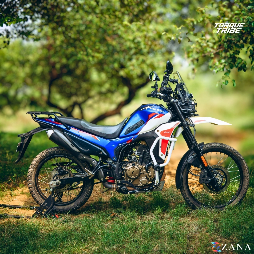 Crash Guard with Slider Glossy White for Xpulse 210 | Zana 11