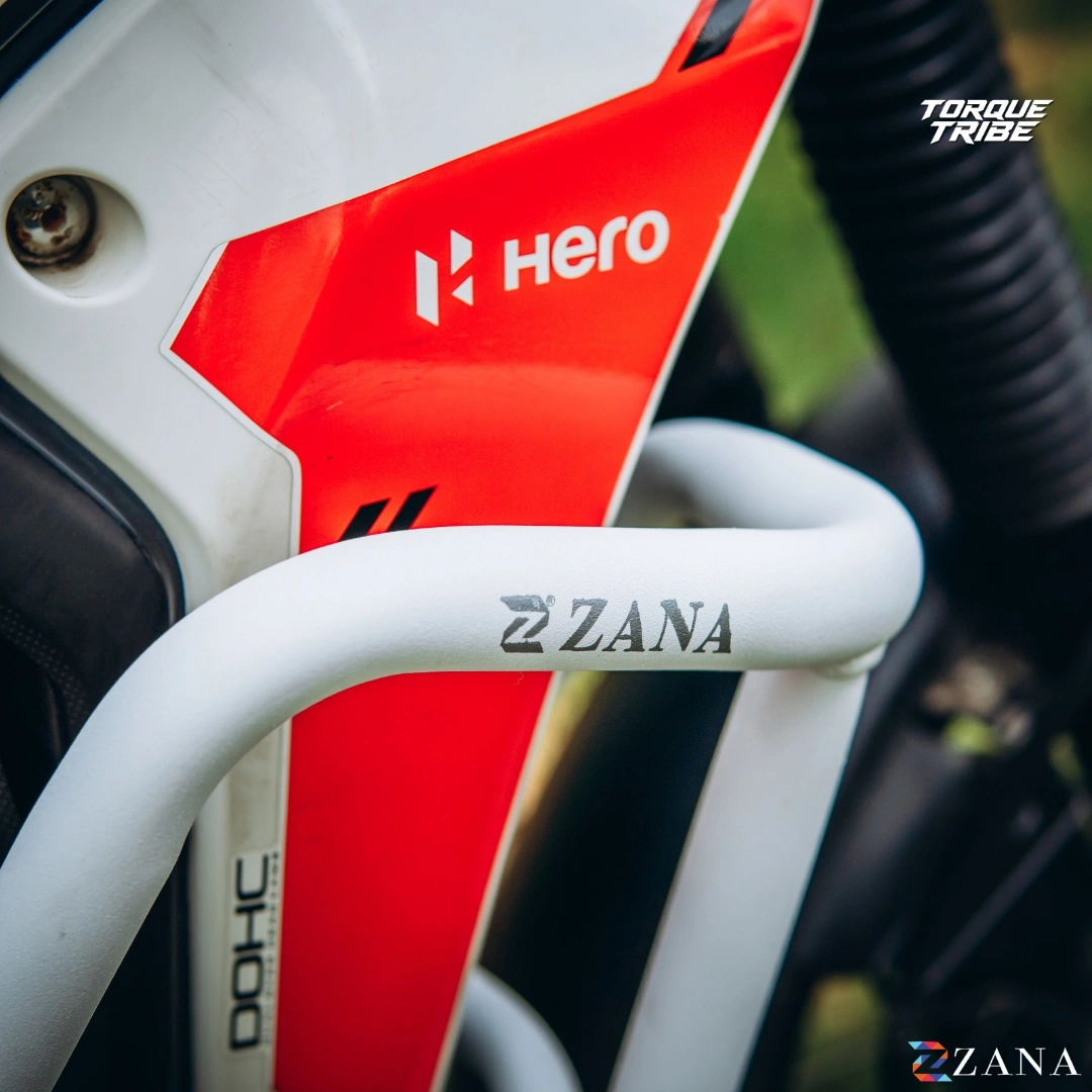 Crash Guard with Slider Glossy White for Xpulse 210 | Zana 9
