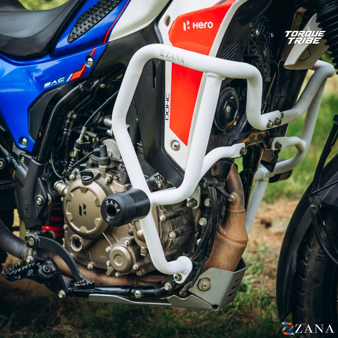 Crash Guard with Slider Glossy White for Xpulse 210 | Zana 4
