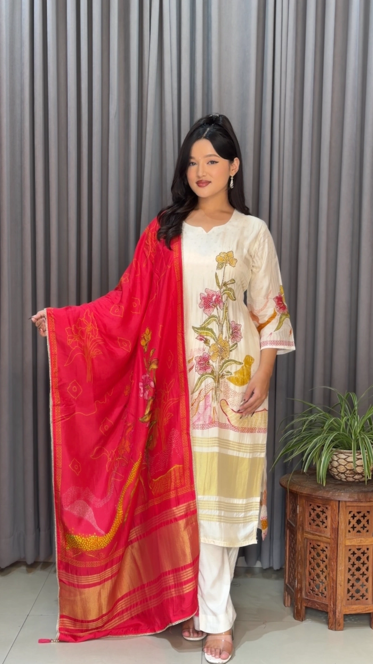 Floral Emroidered Silk Kurtha Set - Series 118 1