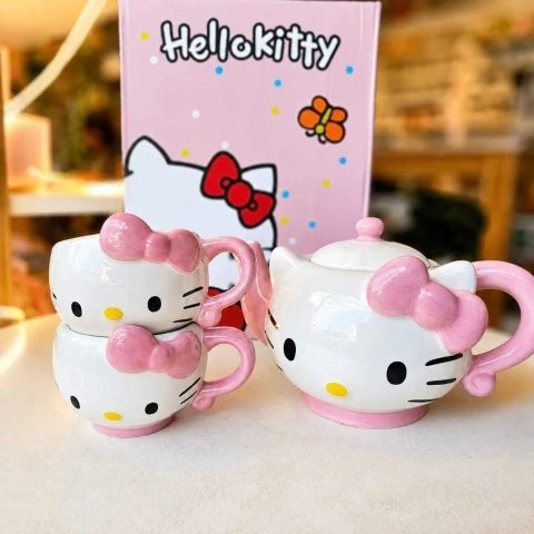 Pink Hello Kitty Set 4