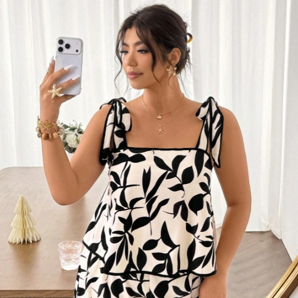 Plus Size Women Vacation Plant Print Twist Front Top And Shorts 2 Pieces Set 1