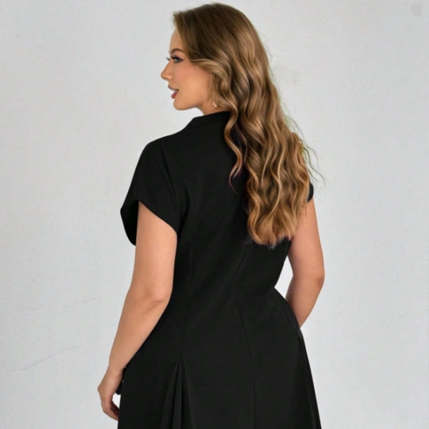 Plus Size Women's Solid Color Pleated Collar Elegant Dress 3
