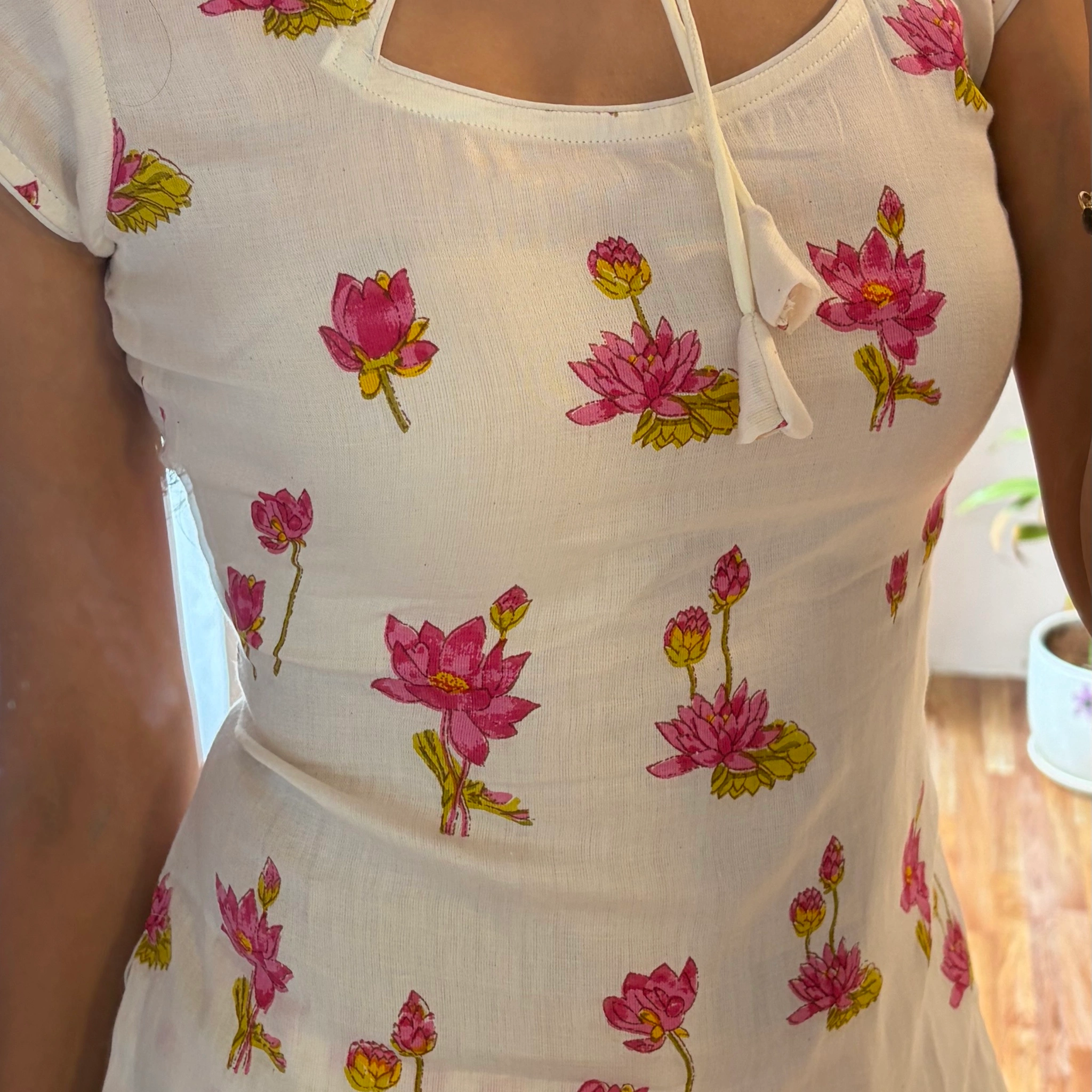 Yume Cotton Kurti with Farsi Pants 8