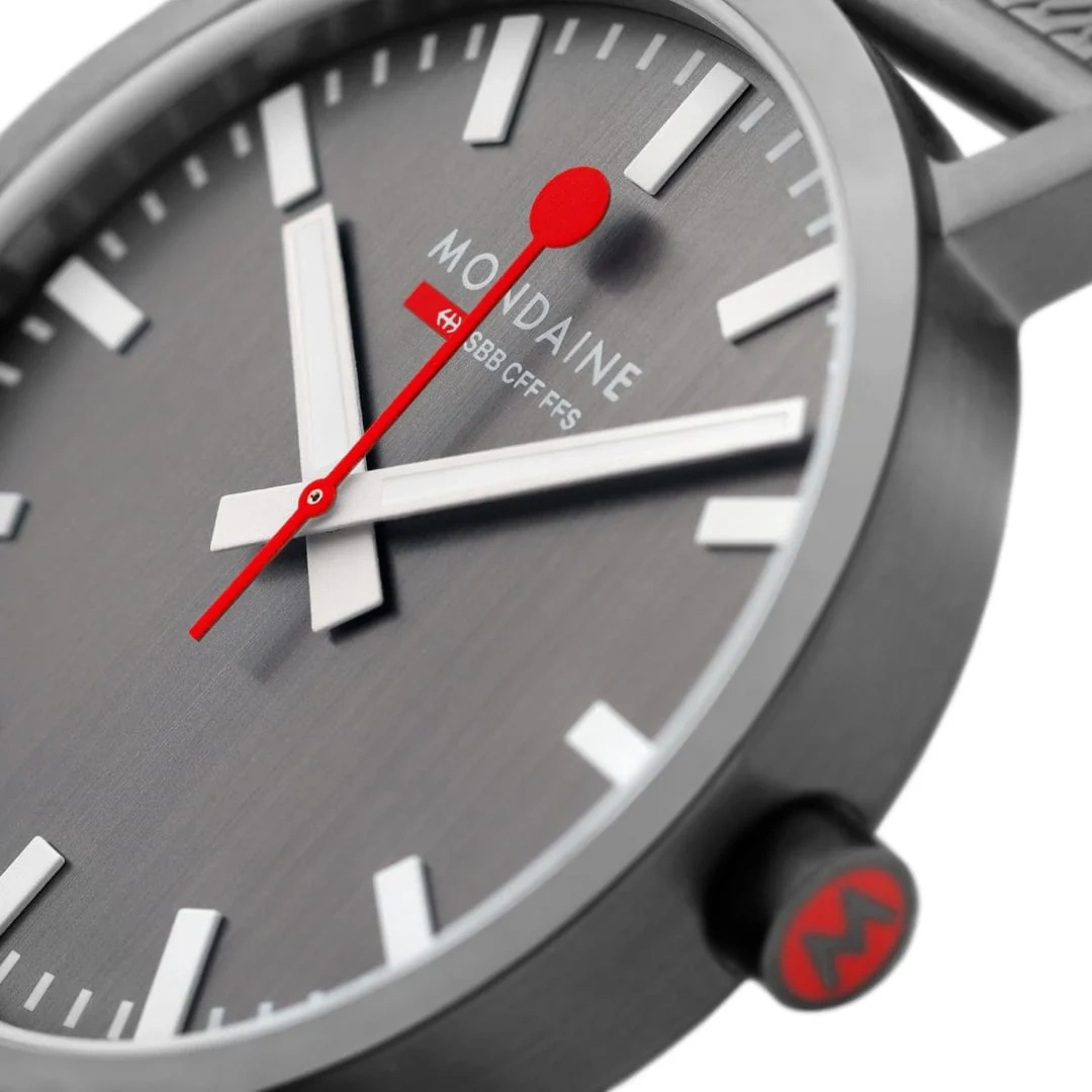 Mondaine Classic Quartz 40mm A660.30360.81SBM 3