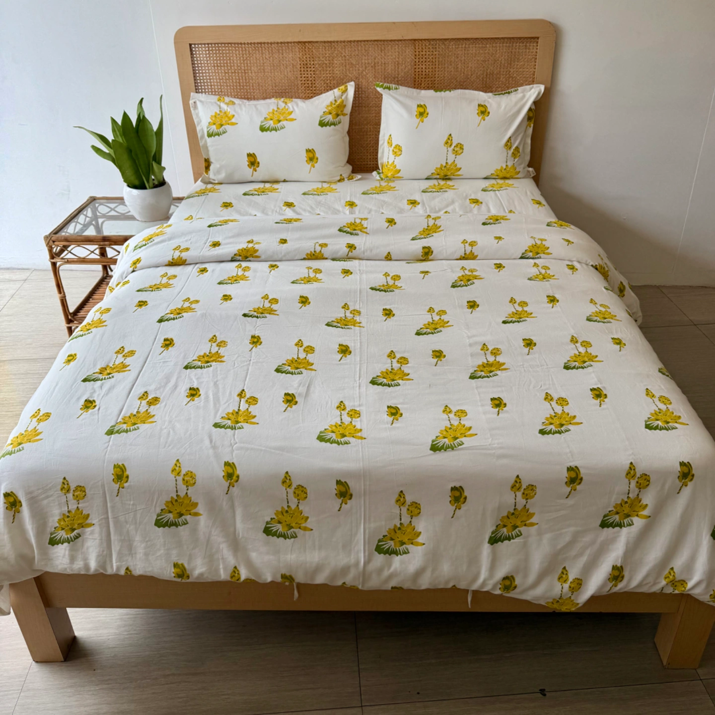Set Of 4 Yellow Lotus Cotton Bedsheet And Quilt Cover