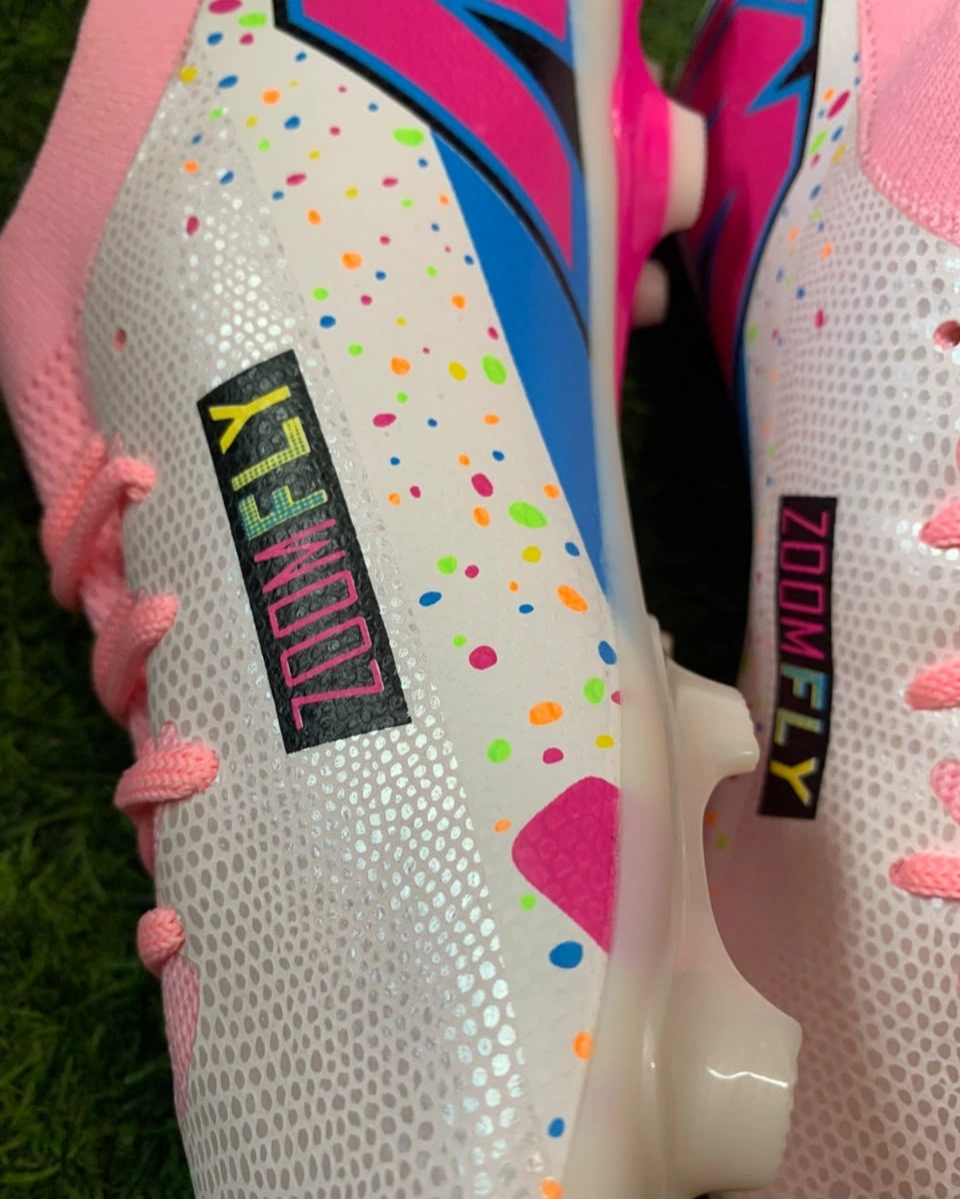 Puks Zoomfly Semi-Ankle Football Boots – White Pink Blue Multicolor FG Soccer Cleats 4