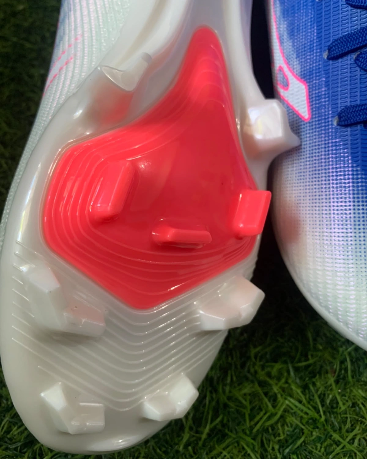 Anza FlyZero Lace-Up Football Boots – Lightweight Soccer Cleats with Firm Ground Studs (Blue/White/Pink) 4