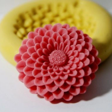 Dahlia mold 1