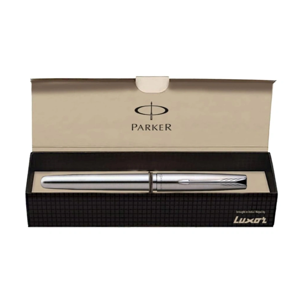 Parker Frontier Stainless Steel Chrome Trim Fountain Pen 1