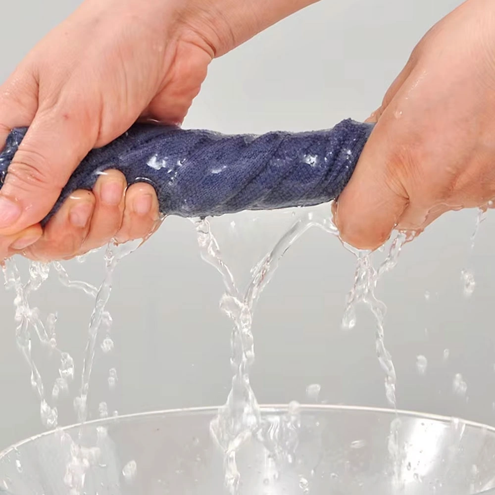 Reusable Microfiber Cleaning Cloth Roll – Tear-Away Super Absorbent Lint-Free Rags (25×25 cm) 5