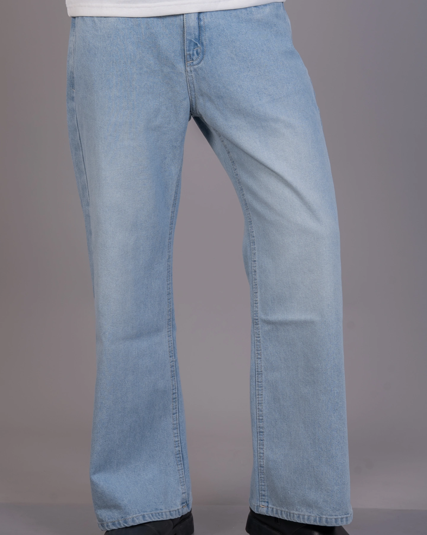SHELBYB PREMIUM BOOTCUT JEANS 5