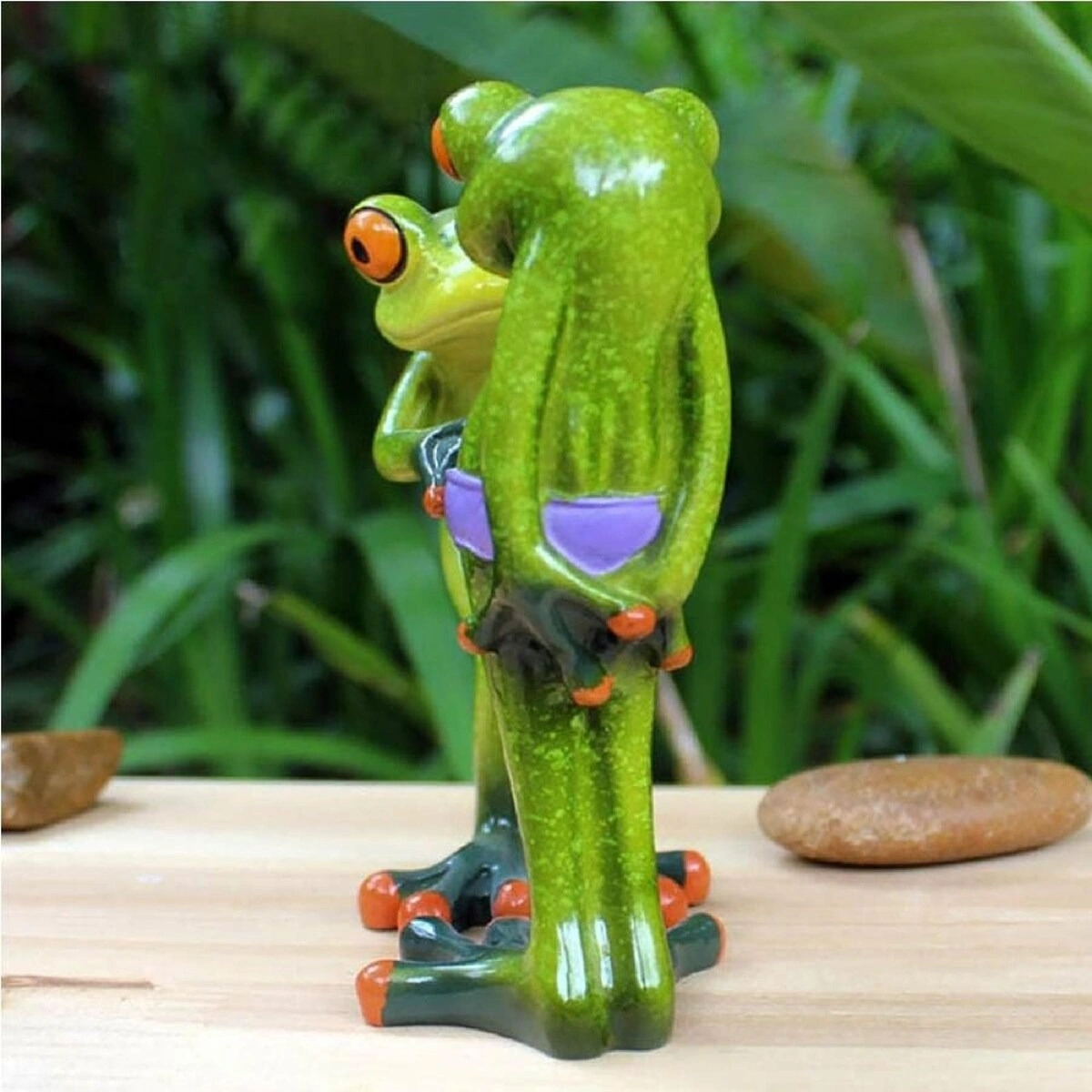 ID Studio Nepal Playful Frog Couple Decorative Figurine for Living Room, Tabletop & Garden Décor 3