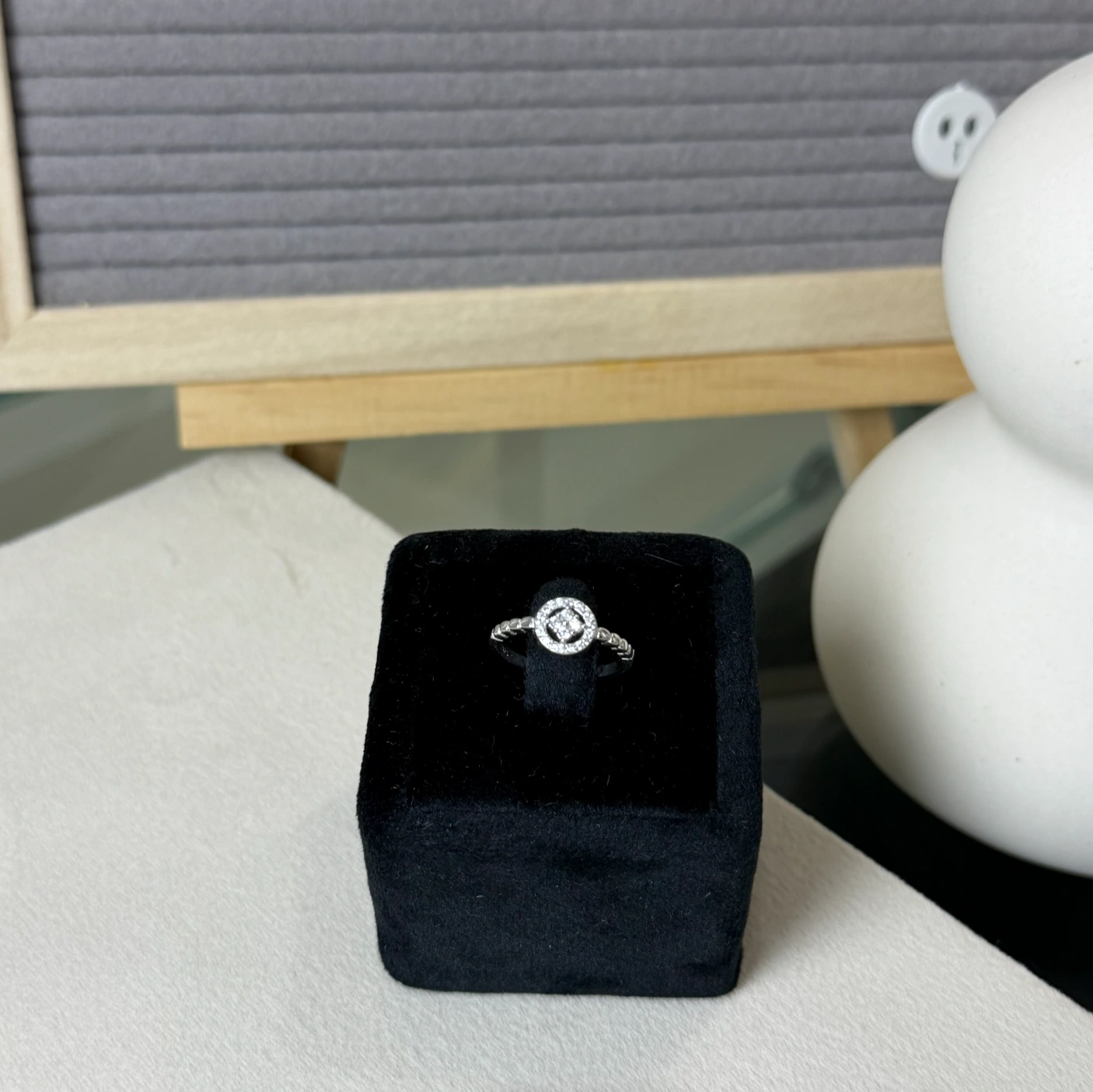 Celine Halo Ring ✨ 1