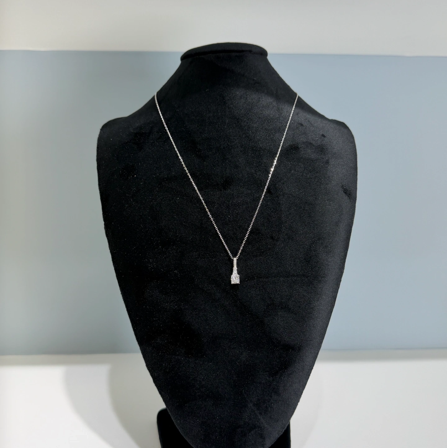 Sora Necklace 1