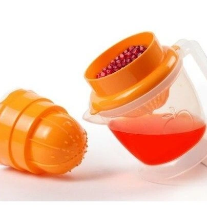 Manual Handy Juice Squeezer 2