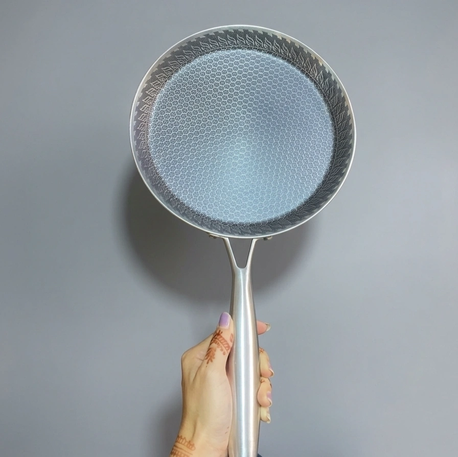 Bakhshie Non-Stick Doudle Honeycomb Tawa/Frying Pan-26cm 1