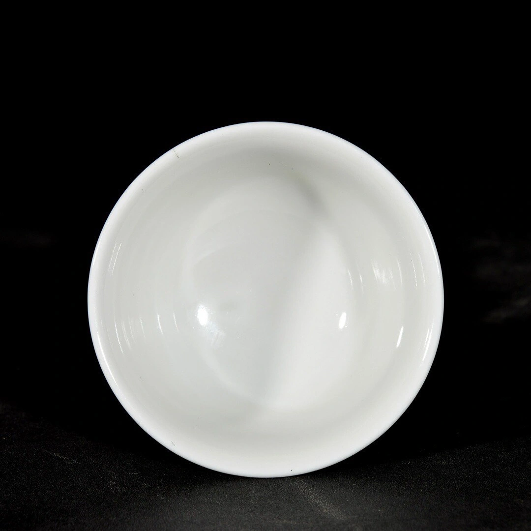 2.5"- white Melamine Pickle Bowl 1