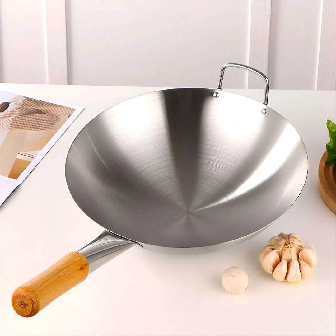Deep Iron wok Pan with Wooden Handle – 36cm 1